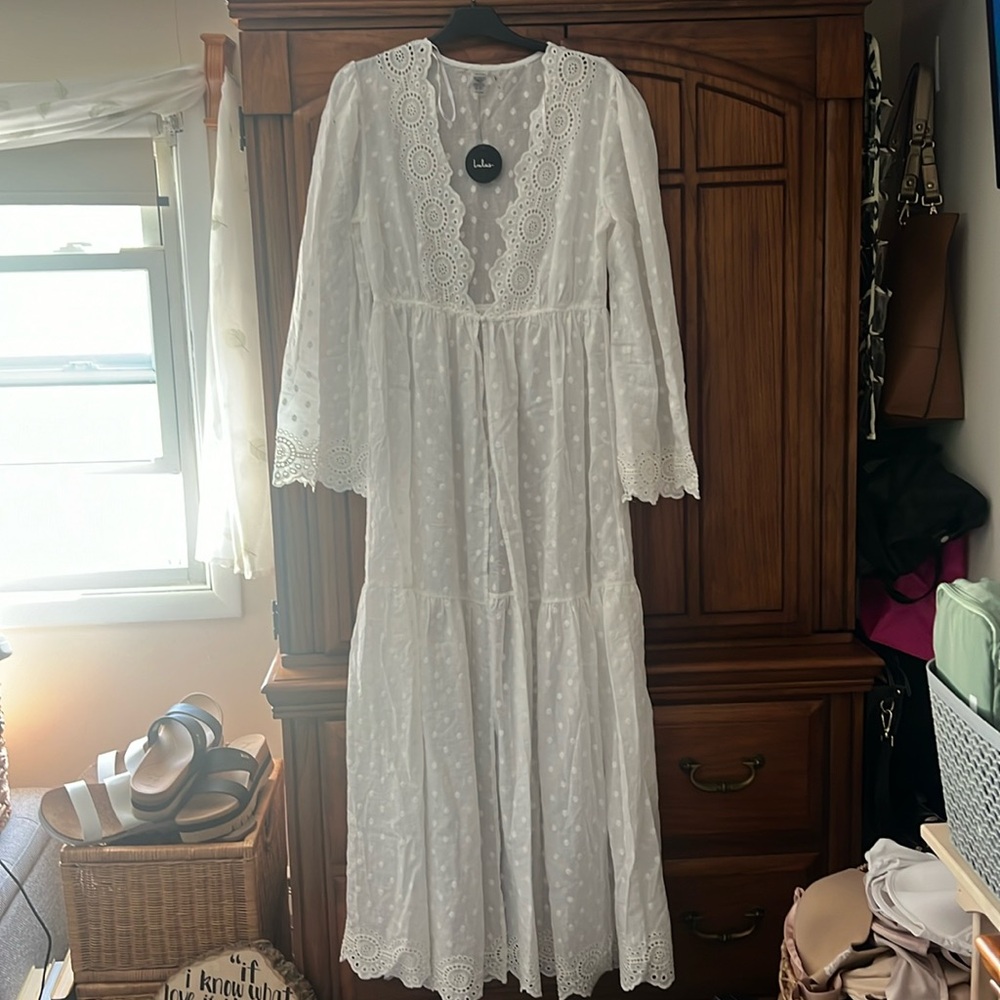 NWT Lulu off-white beach cover up